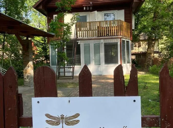 Szitakoeto Vendeghaz * Martely